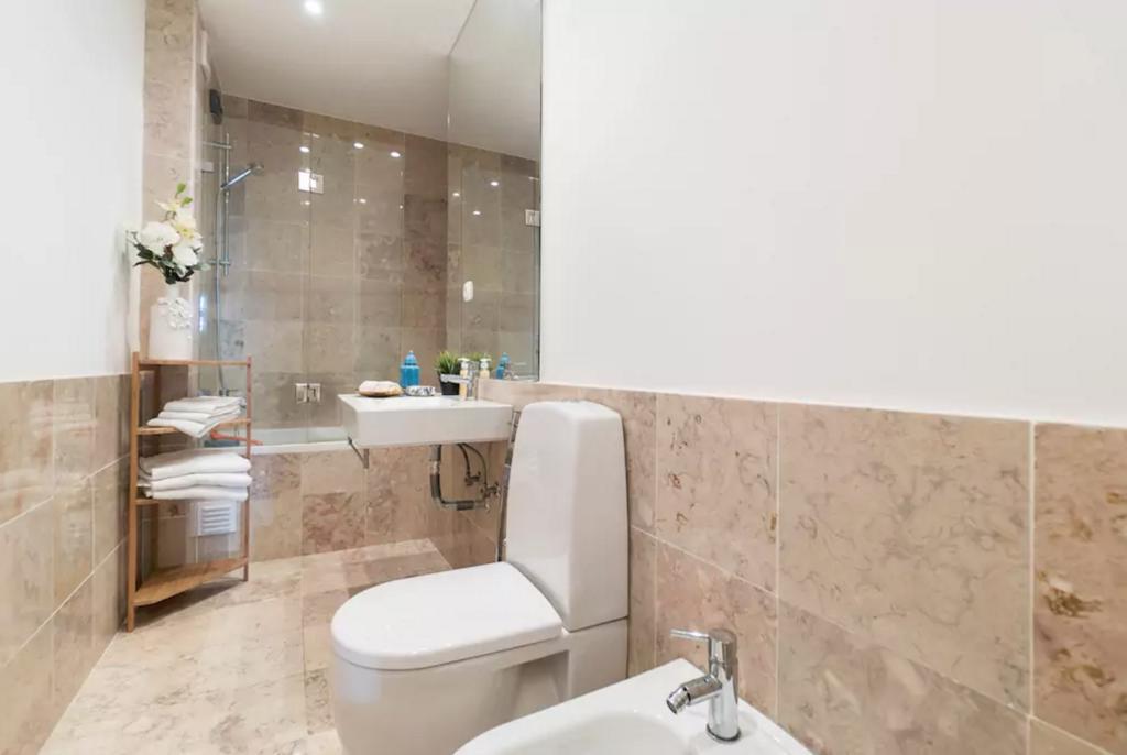 Secret & River View Family Flat Appartement Lisboa